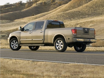 2011 Nissan Titan SL