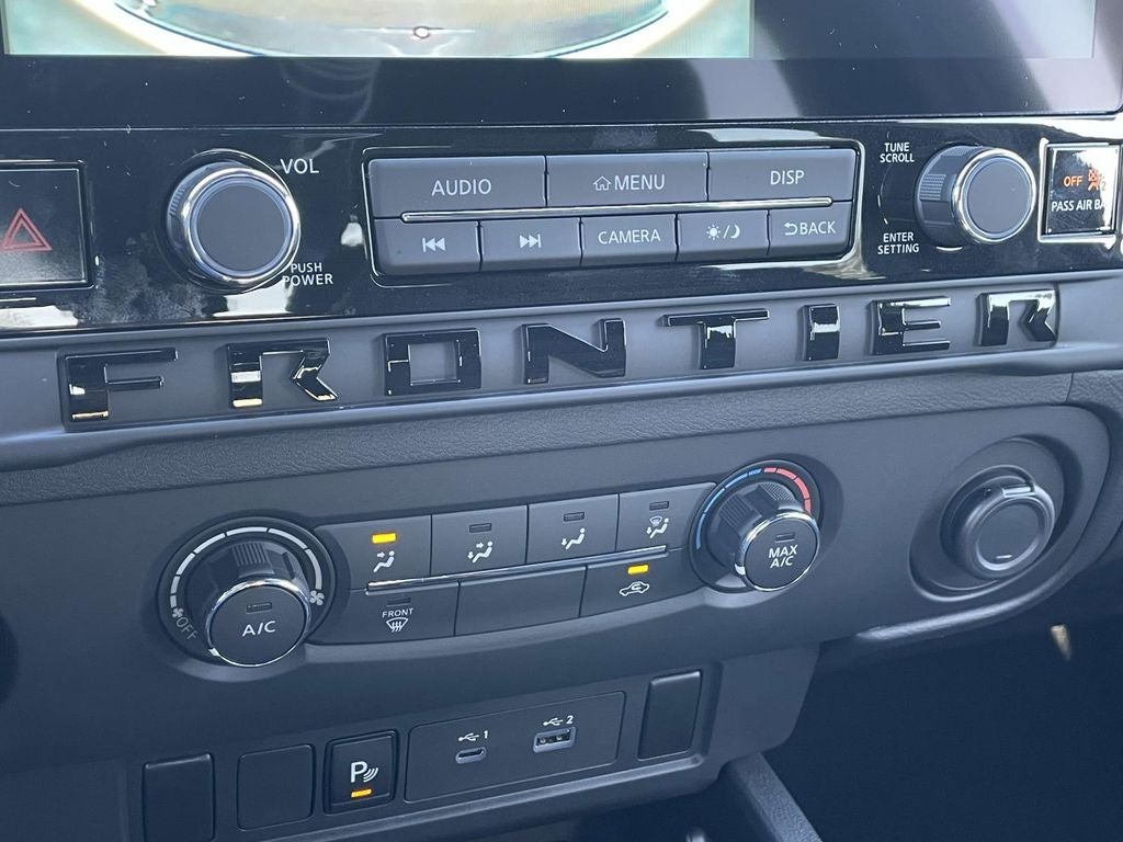 2026 Nissan Frontier SV