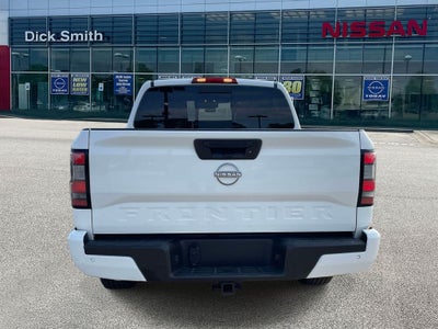 2025 Nissan Frontier SV
