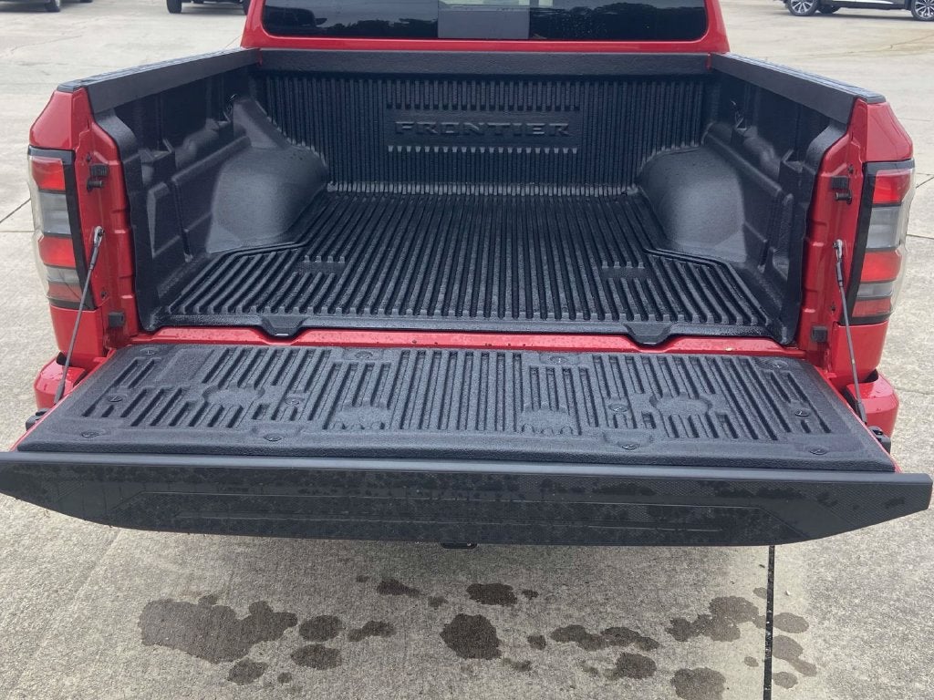 2026 Nissan Frontier Crew Cab SV