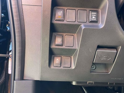 2027 Nissan Frontier Crew Cab SV
