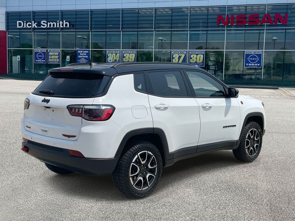 2025 Jeep Compass Trailhawk