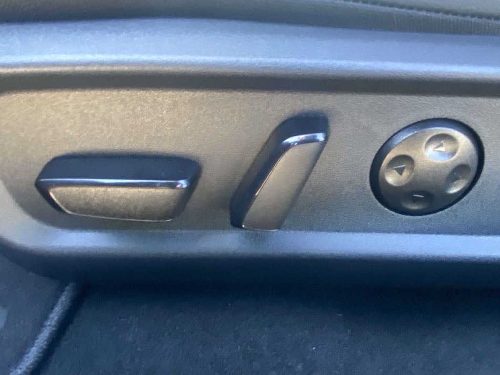 2027 Nissan Sentra SR Midnight Edition