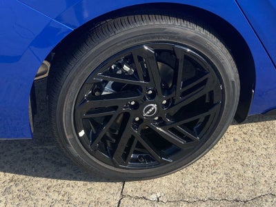 2027 Nissan Sentra SR Midnight Edition