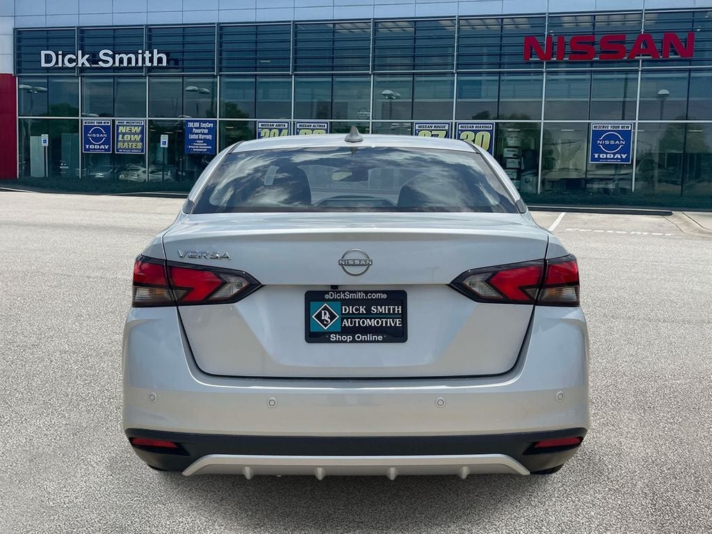 2025 Nissan Versa 1.6 SV