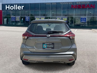 2025 Nissan Kicks Play S