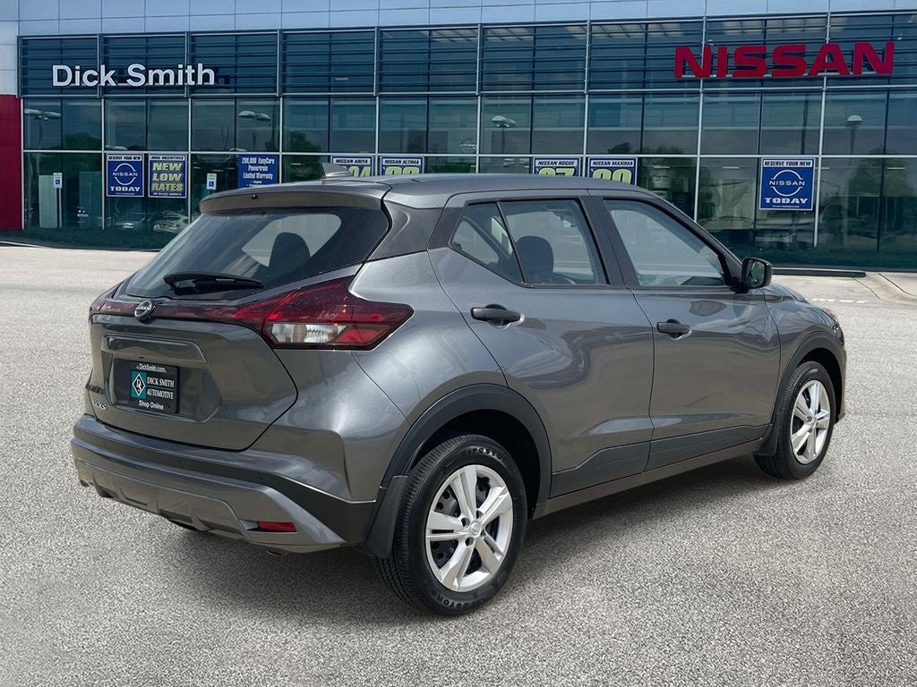 2025 Nissan Kicks Play S