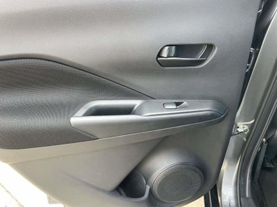 2023 Nissan Kicks S