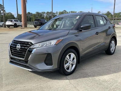 2023 Nissan Kicks S