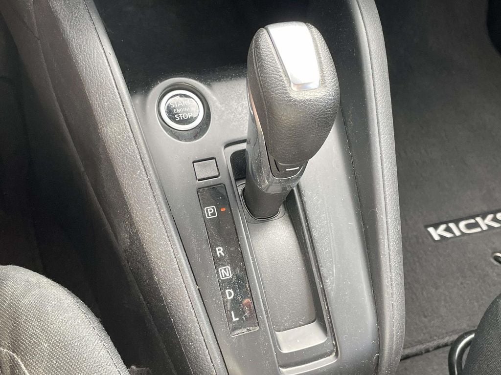 2023 Nissan Kicks S