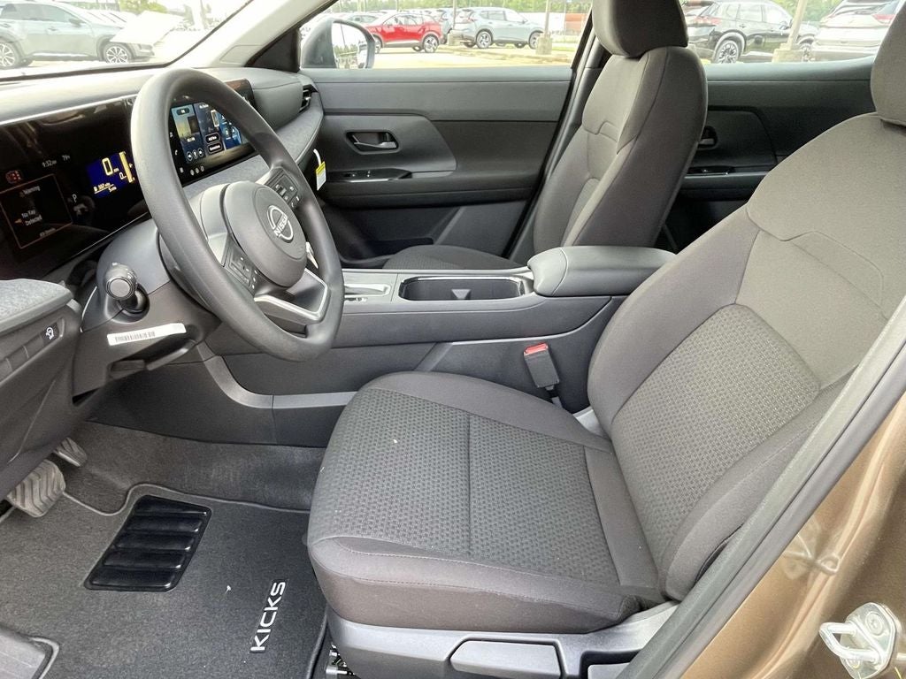 2027 Nissan Kicks S