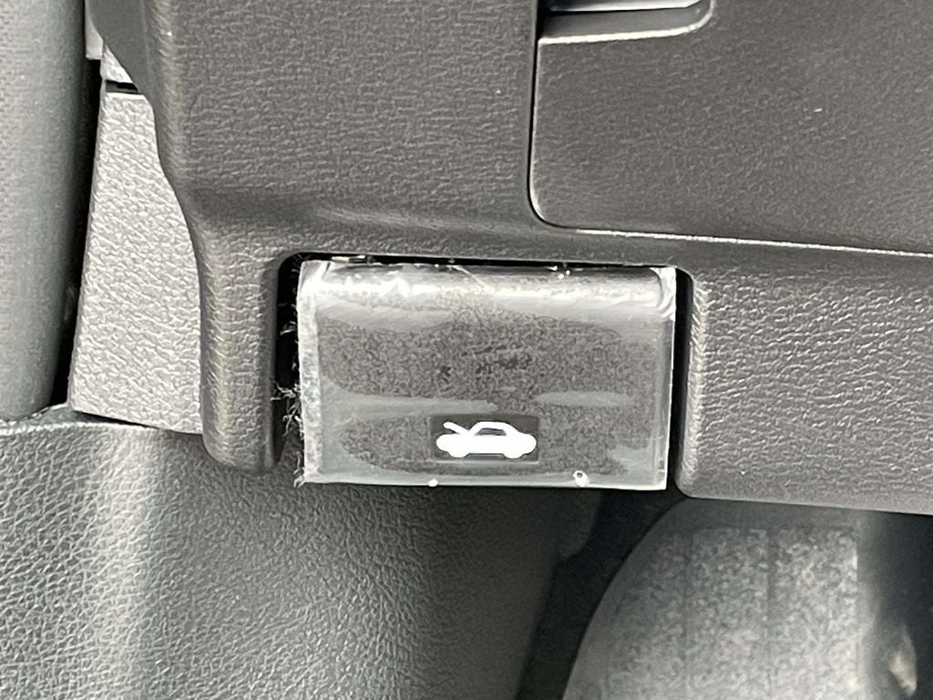 2027 Nissan Kicks S