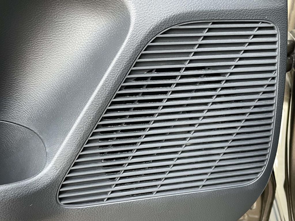 2027 Nissan Kicks S