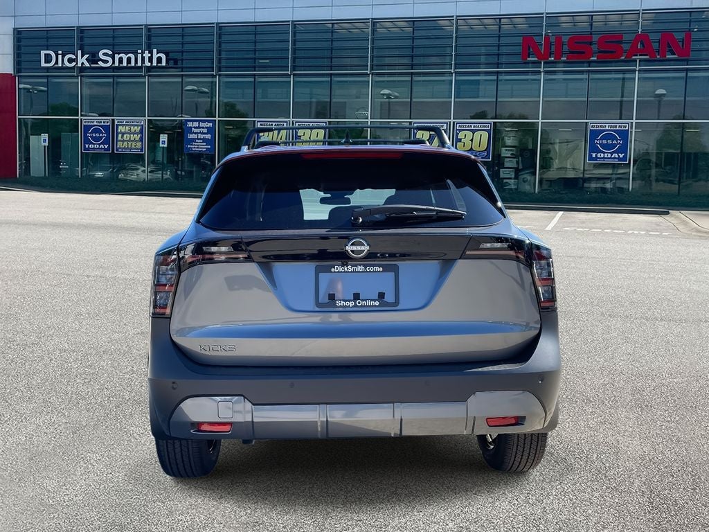 2026 Nissan Kicks SV
