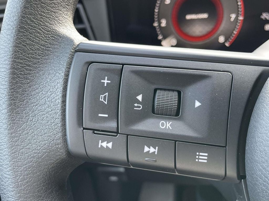 2027 Nissan Kicks SV