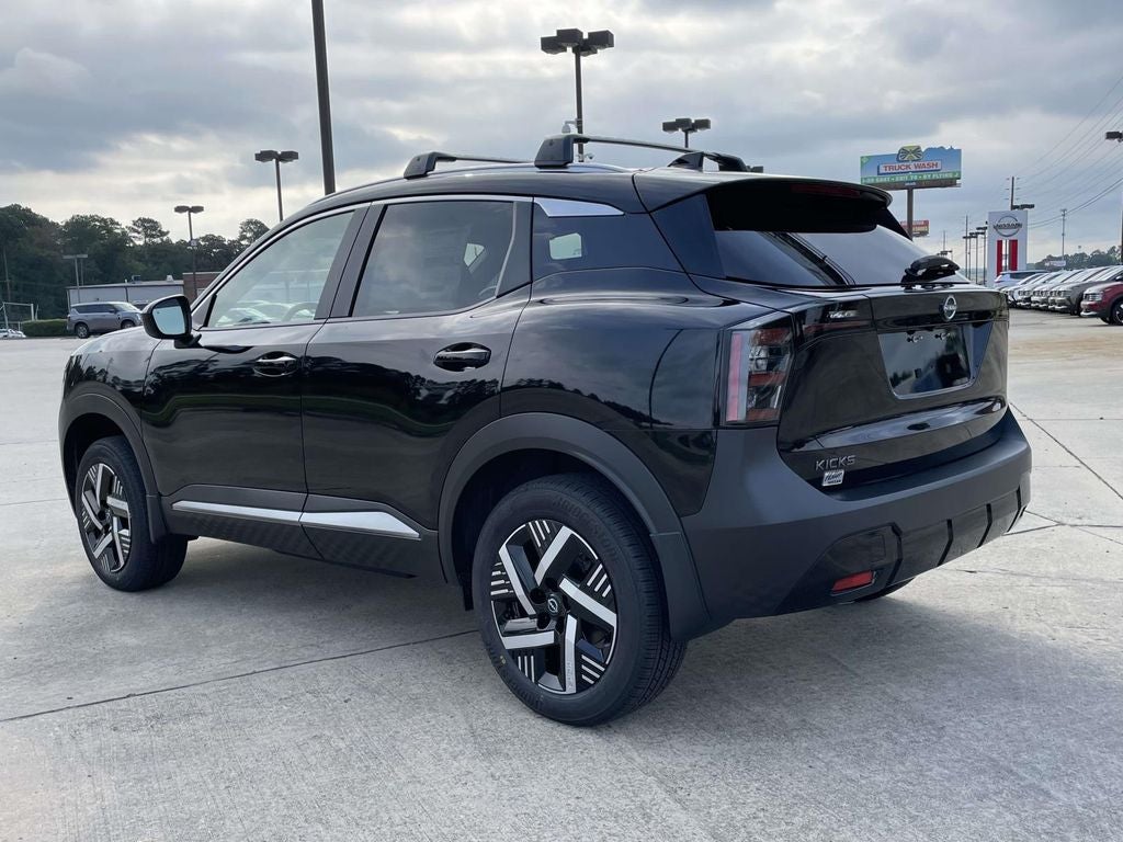 2027 Nissan Kicks SV