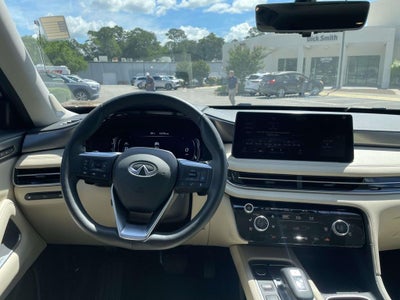 2025 INFINITI QX60 LUXE