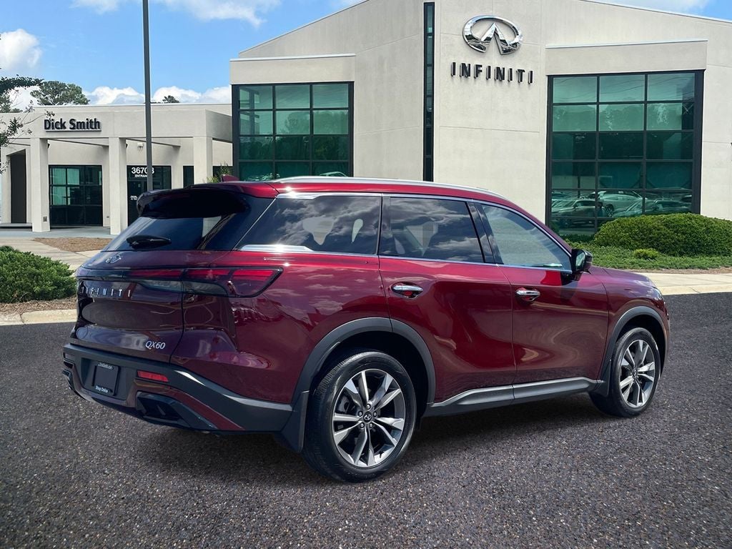2025 INFINITI QX60 LUXE
