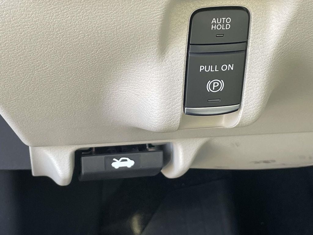 2025 Nissan Murano SV