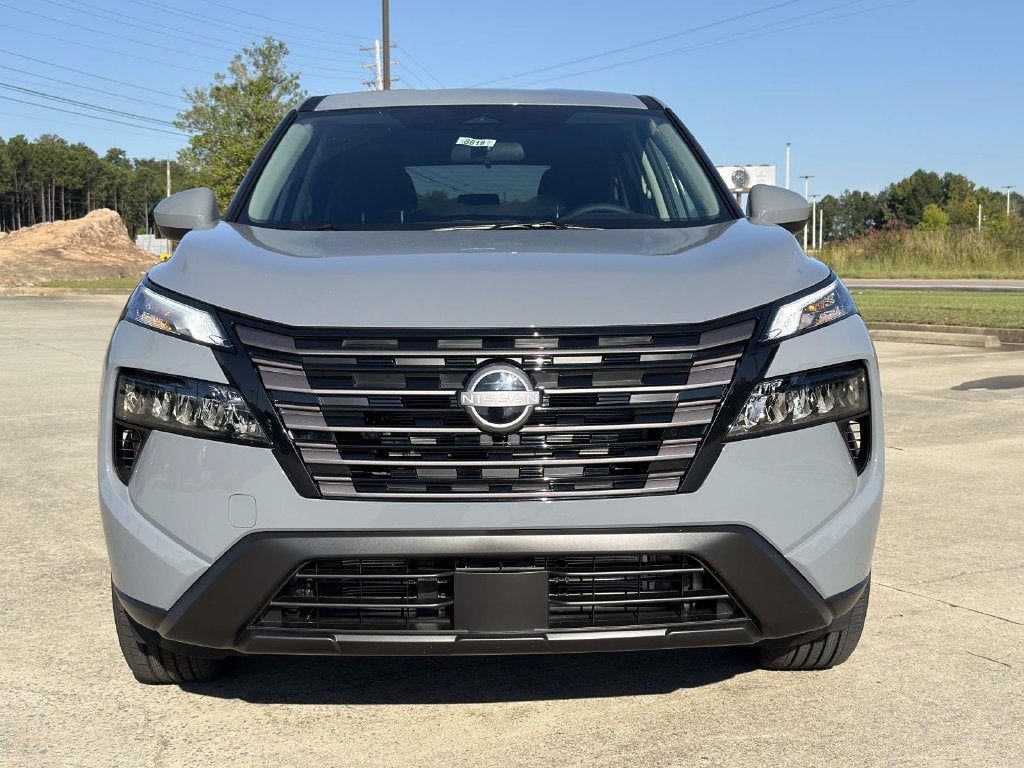 2027 Nissan Rogue SV
