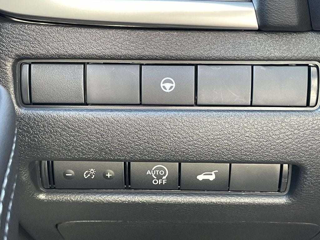 2026 Nissan Rogue Dark Armor™