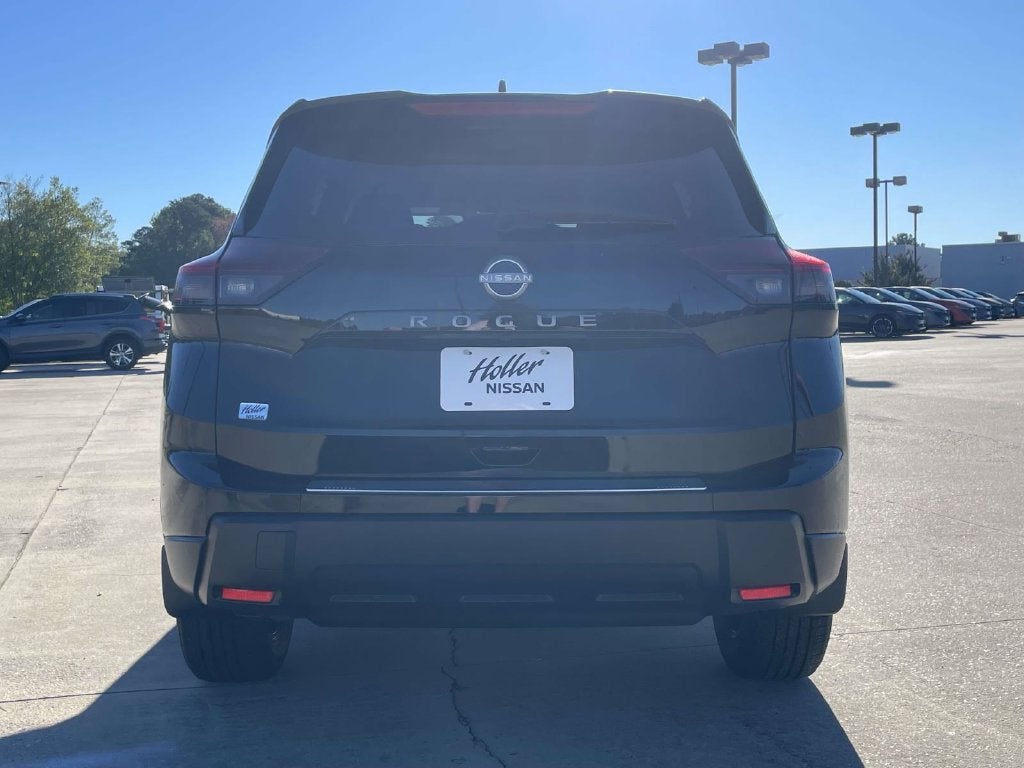 2027 Nissan Rogue SV