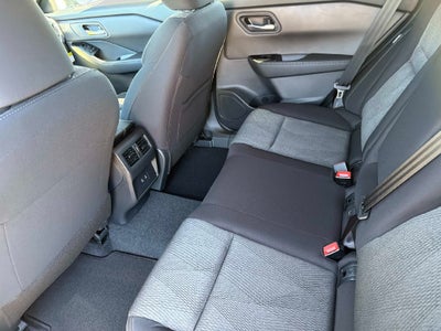 2027 Nissan Rogue SV