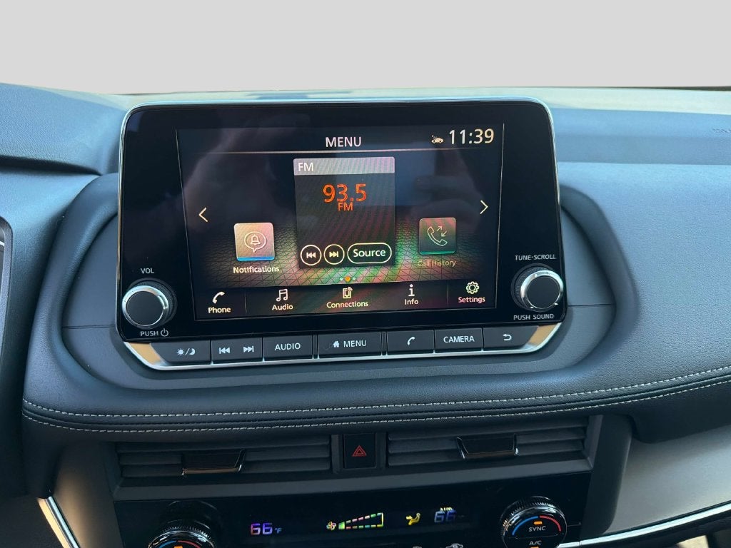 2027 Nissan Rogue SV