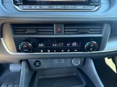 2027 Nissan Rogue SV