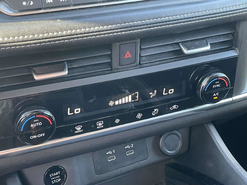 2024 Nissan Rogue SV
