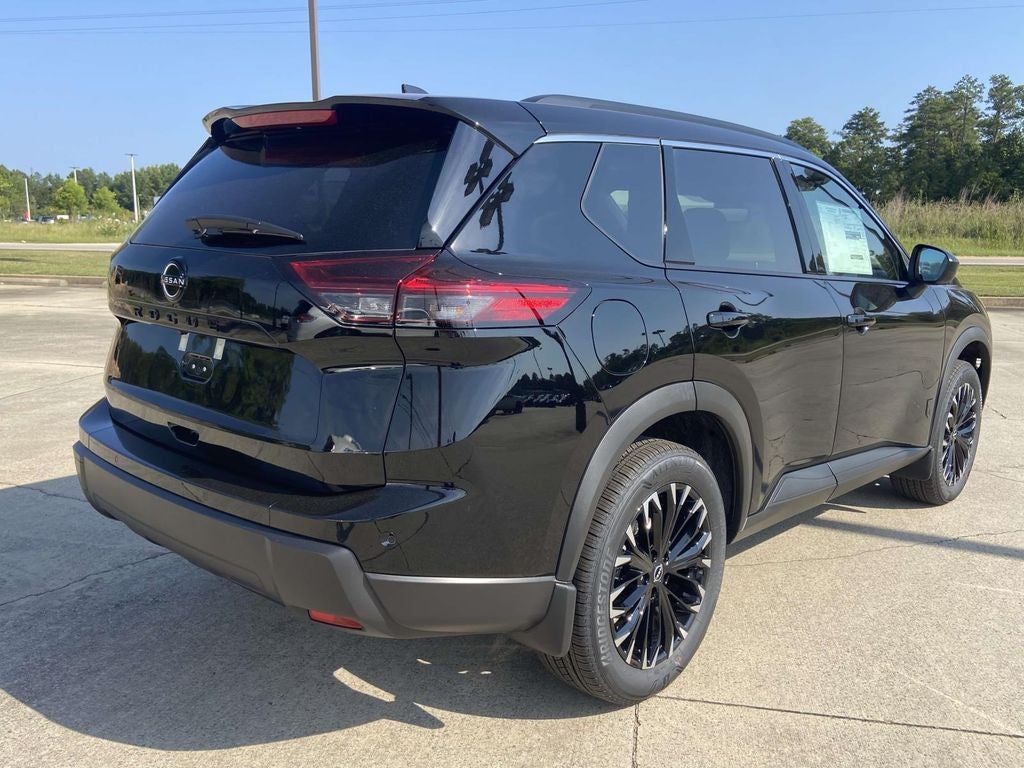 2026 Nissan Rogue Dark Armor™