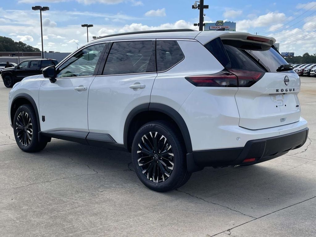2026 Nissan Rogue Dark Armor™