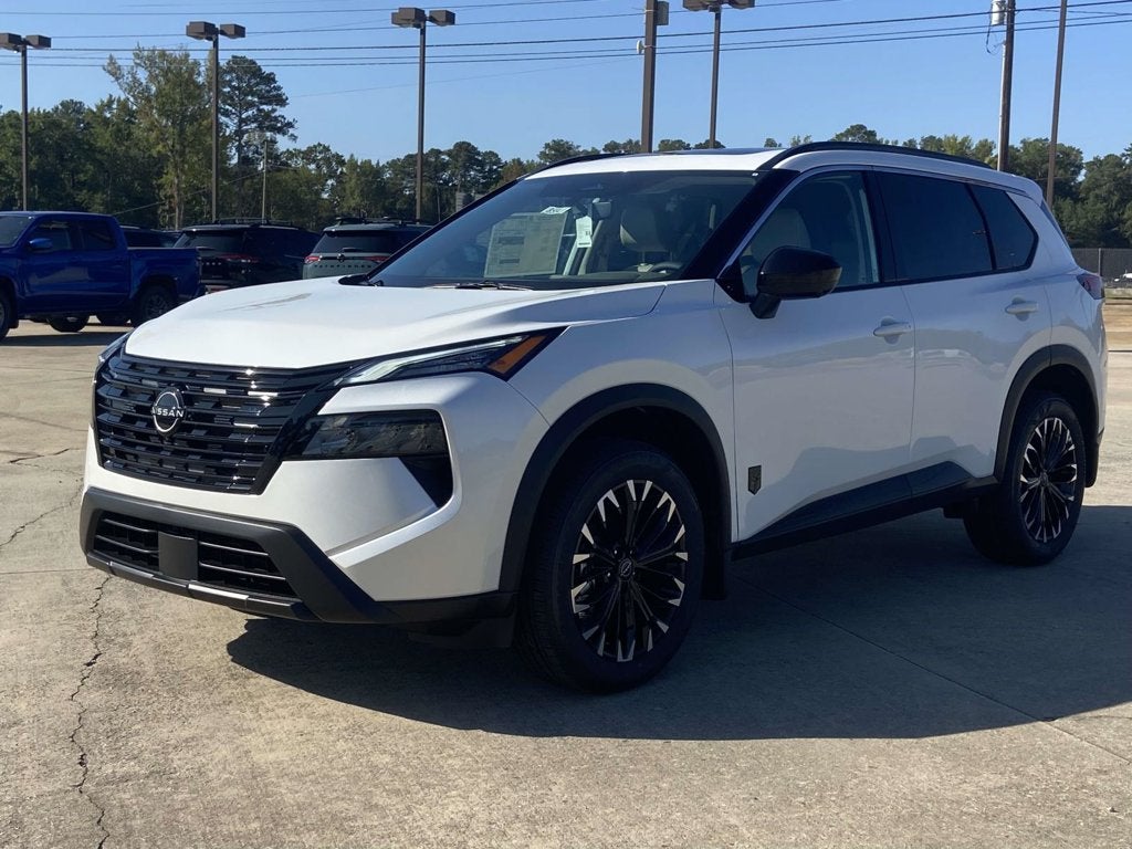 2026 Nissan Rogue Dark Armor™