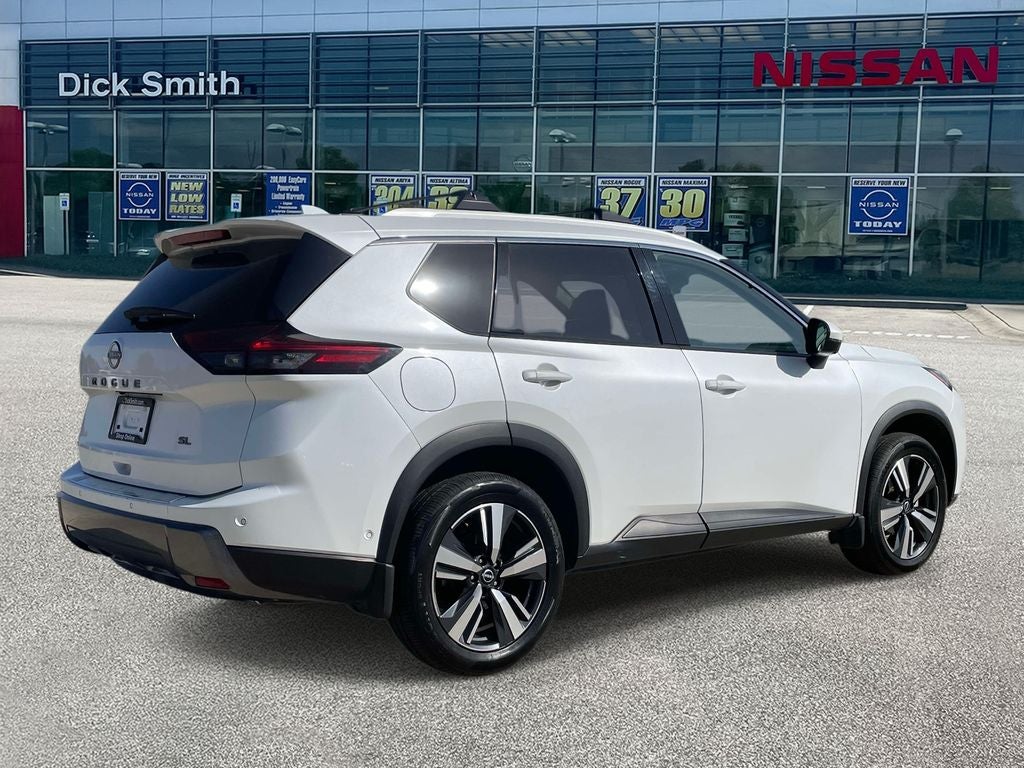 2024 Nissan Rogue SL