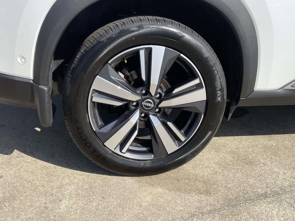 2024 Nissan Rogue SL