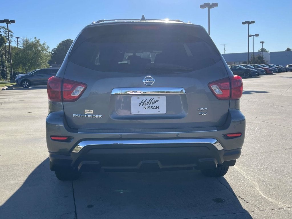 2019 Nissan Pathfinder SV