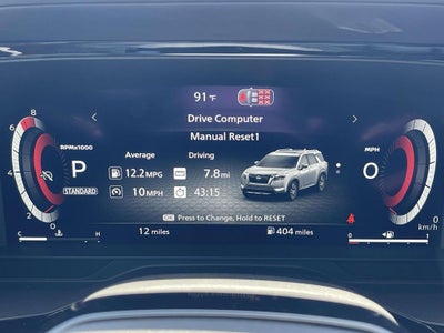 2026 Nissan Pathfinder SL