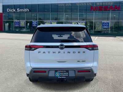 2026 Nissan Pathfinder SL