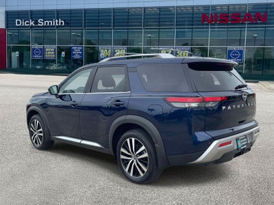 2024 Nissan Pathfinder Platinum