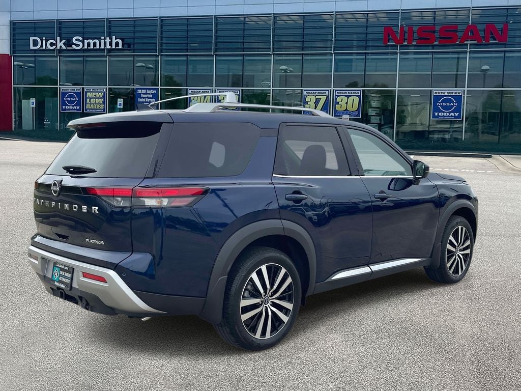 2024 Nissan Pathfinder Platinum