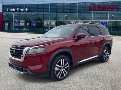 2025 Nissan Pathfinder Platinum