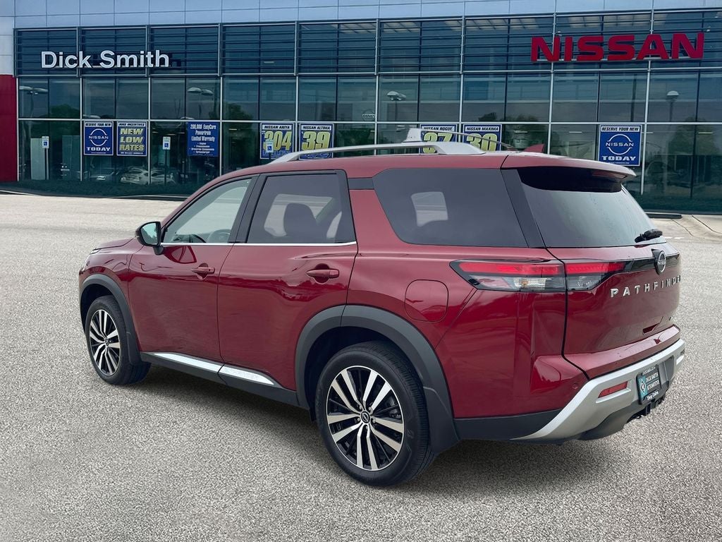 2025 Nissan Pathfinder Platinum