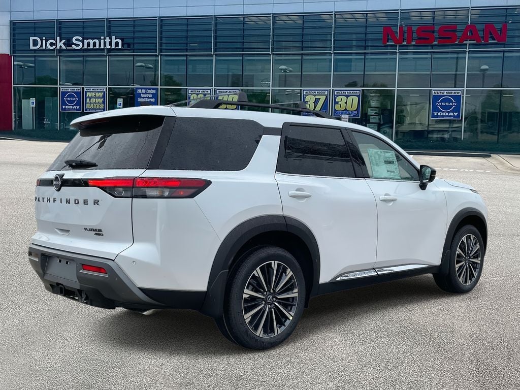 2026 Nissan Pathfinder Platinum