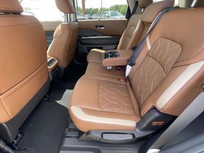 2026 Nissan Pathfinder Platinum