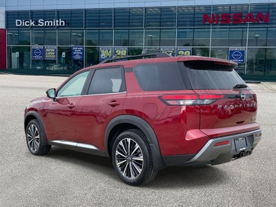 2026 Nissan Pathfinder Platinum
