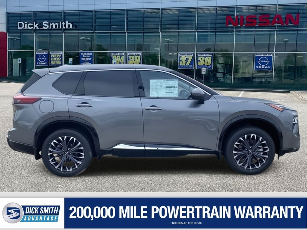 2025 Nissan Rogue Platinum