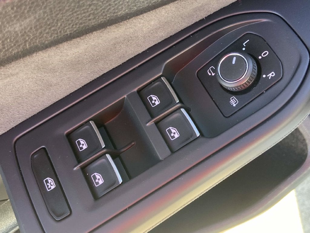 2024 Volkswagen Golf GTI 2.0T S