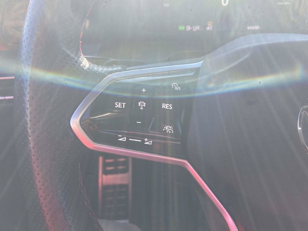 2024 Volkswagen Golf GTI 2.0T S